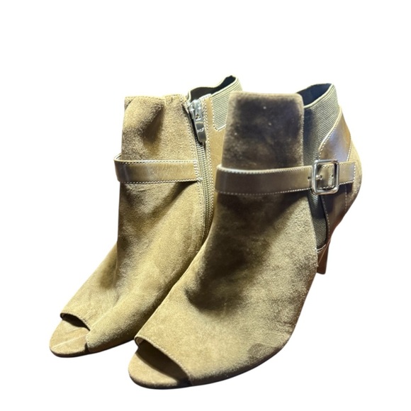 Marc Fisher suede Tan Peep-Toe Ankle Boots - Picture 3 of 3